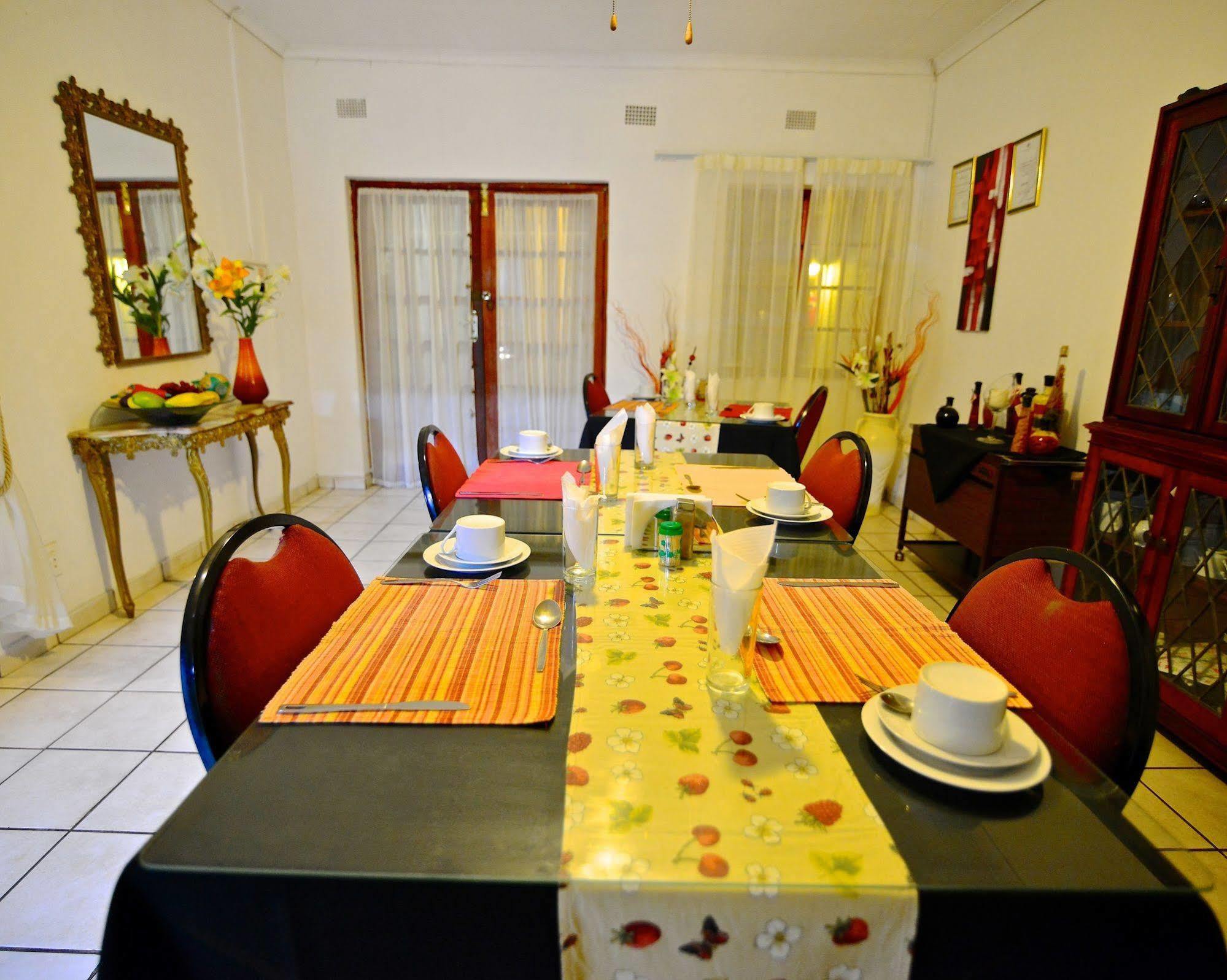 Lalamo Guesthouse Phalaborwa Dış mekan fotoğraf